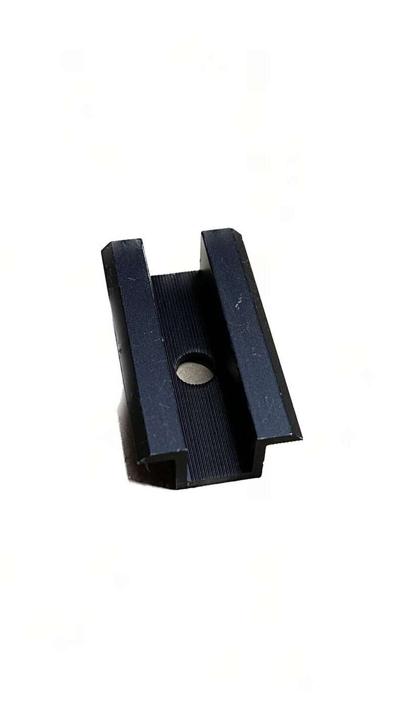 Mittelklemme 100 er Packet